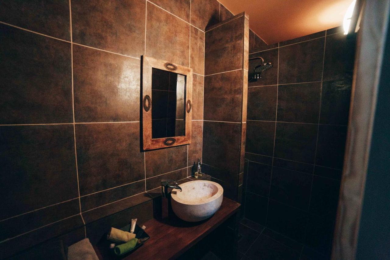 Hotel Au Plaisir Hastiere-par-dela Zewnętrze zdjęcie